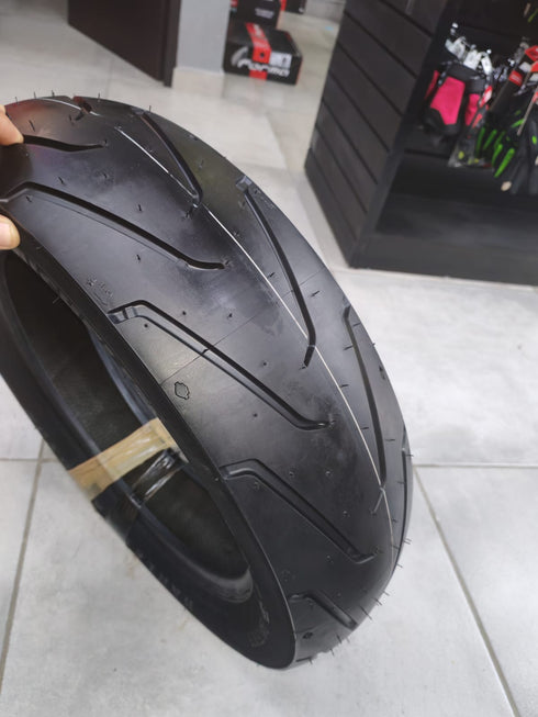 Michelin 140/75-15 65H Scorcher
